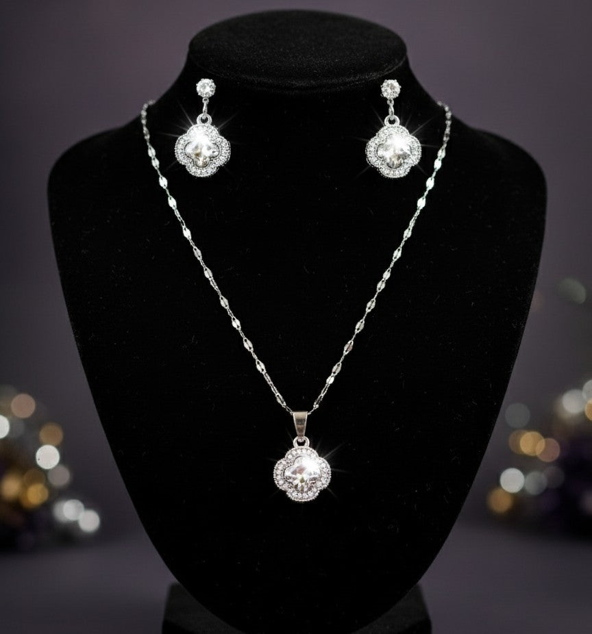 Crystal Bloom Necklace Set