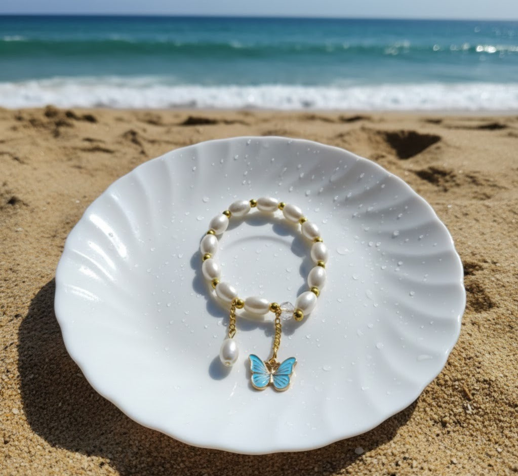 Blue Crystal & Pearl Bracelet