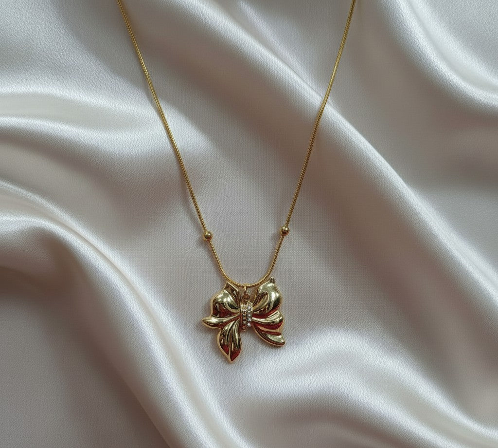 Luxe Bowtie Chain