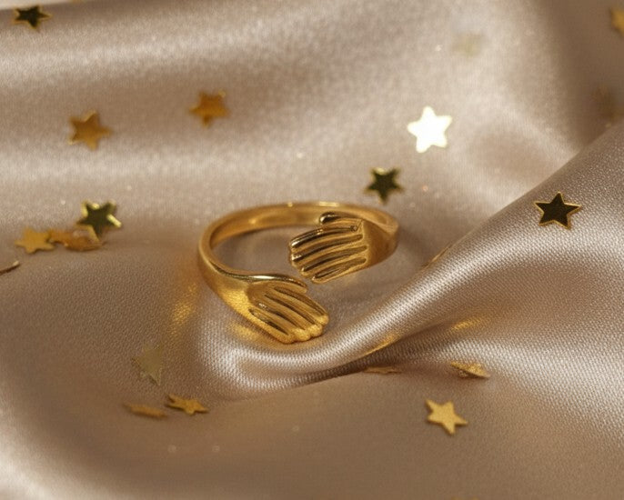 Luxe Hug Ring