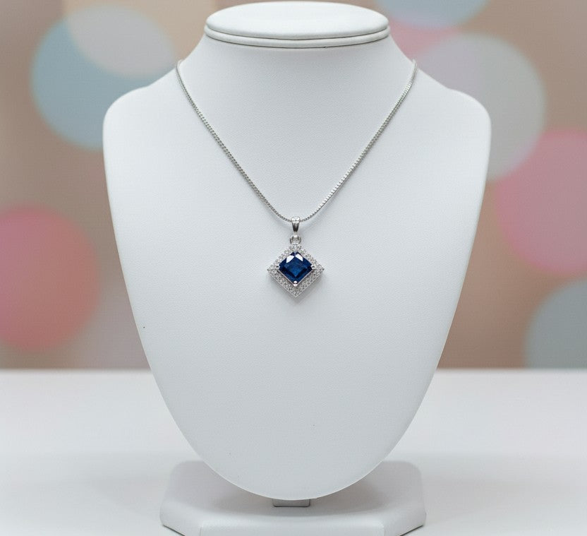 Scarlet Glow Chain (Diamond Blue)