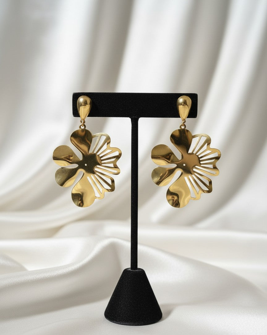 Sunbloom Gold Earrings
