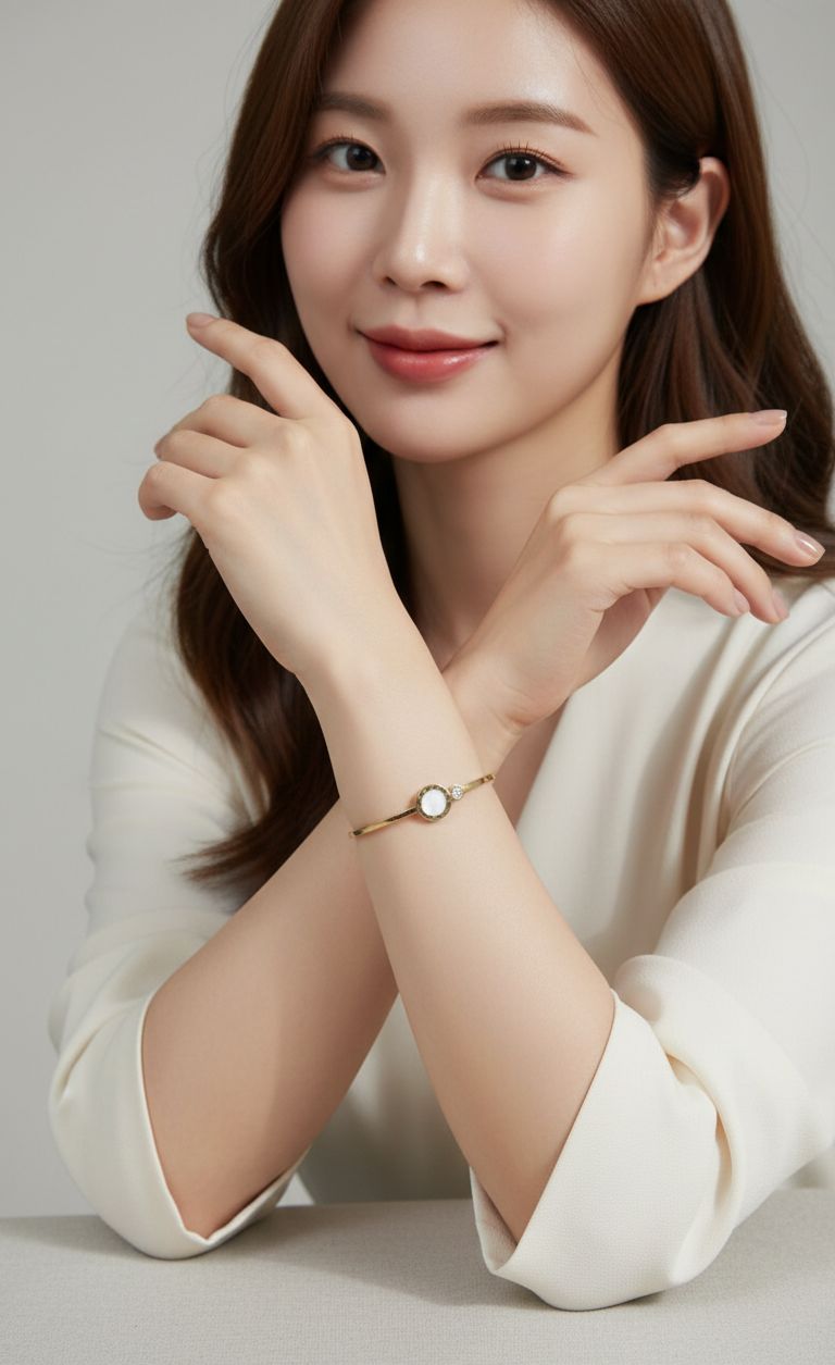 Meridian Inlay Hinge Bracelet