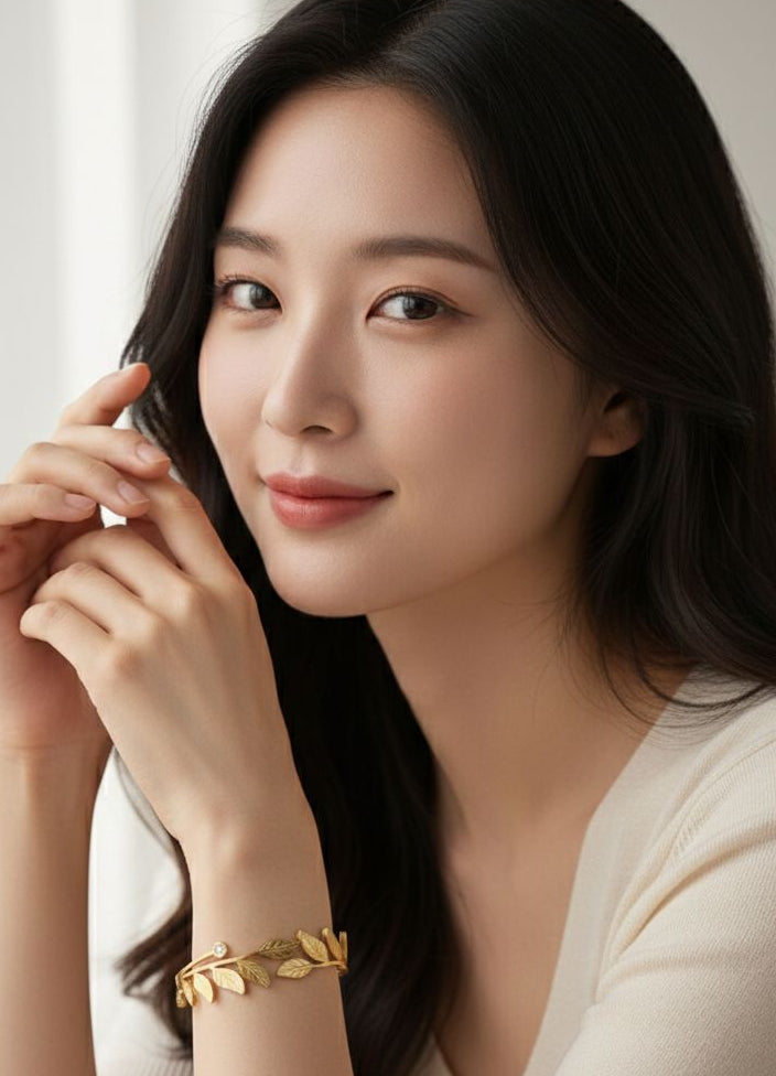 The Laurel Leaf Cuff