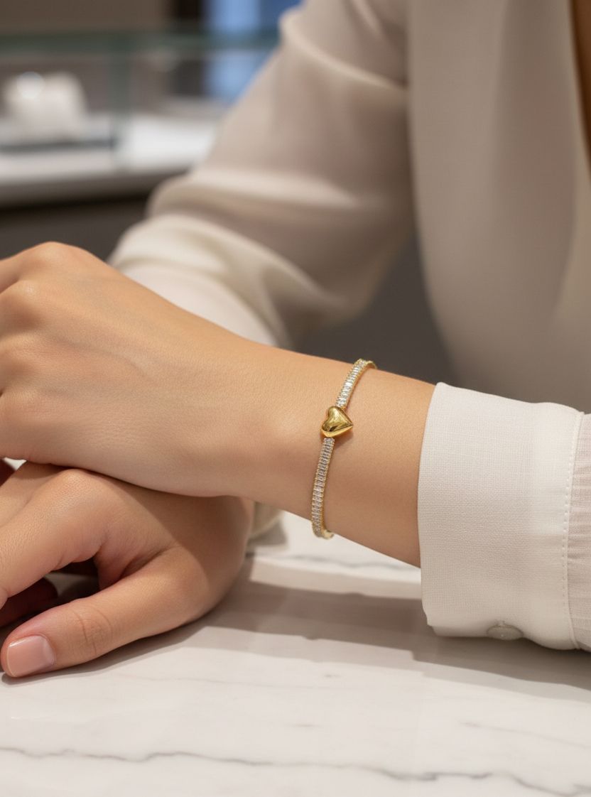 Eternal Heart Bracelet 💛