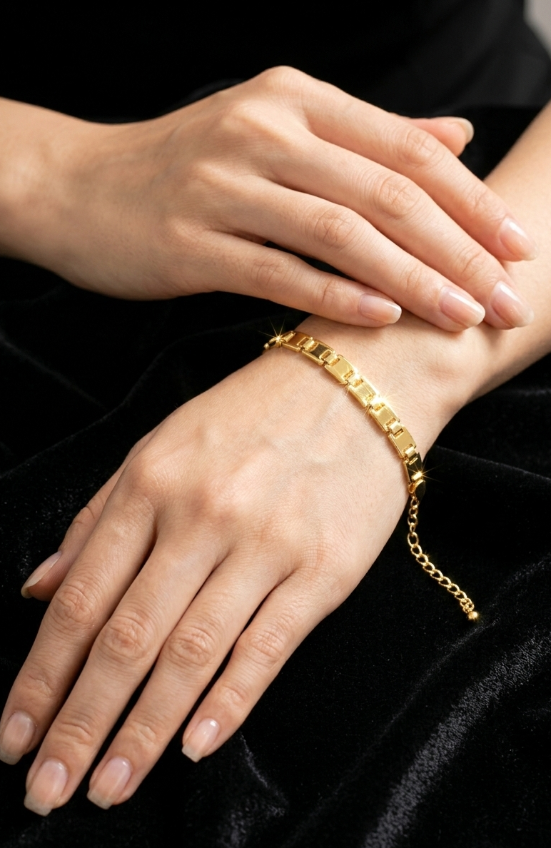 Heritage Rectangular Link Bracelet